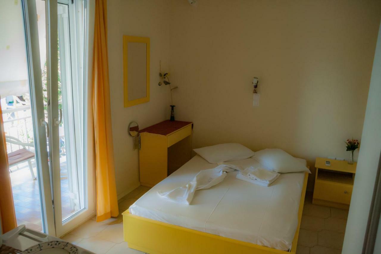 Spiti Hotel Ireo  Bagian luar foto